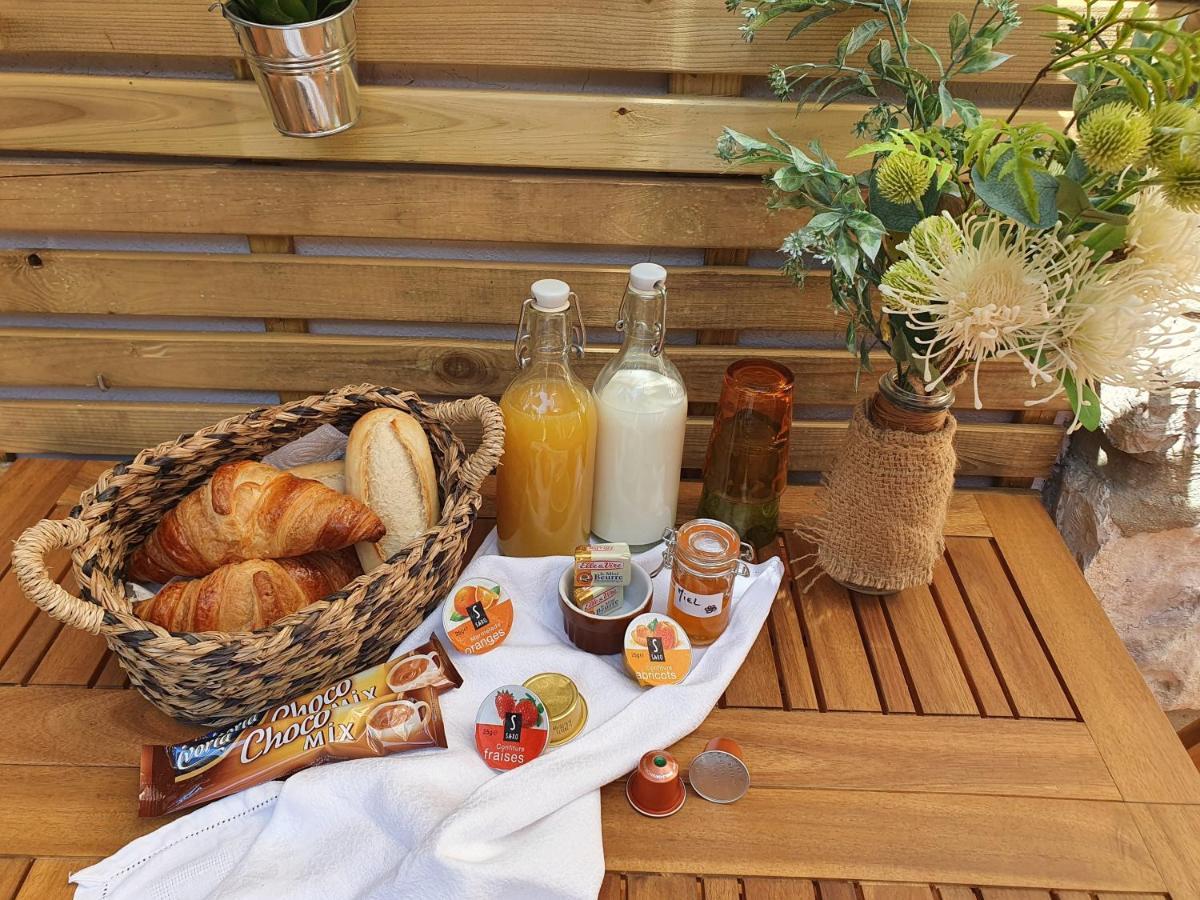 Solliès-Toucas Une Nuit A Bali - Appartement Cocooning מראה חיצוני תמונה